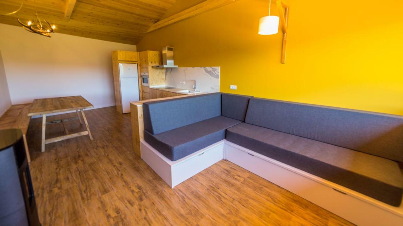 Casa Rural Cal Rossa De Taus Spa ภายนอก รูปภาพ