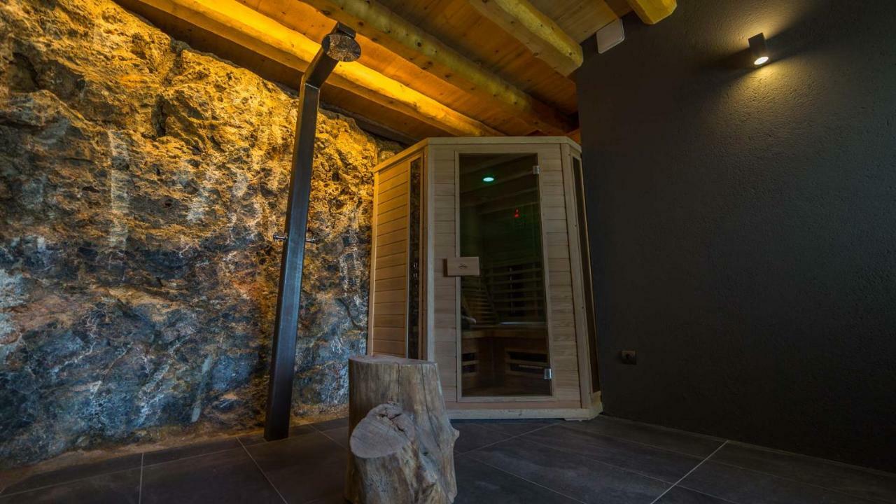 Casa Rural Cal Rossa De Taus Spa ภายนอก รูปภาพ